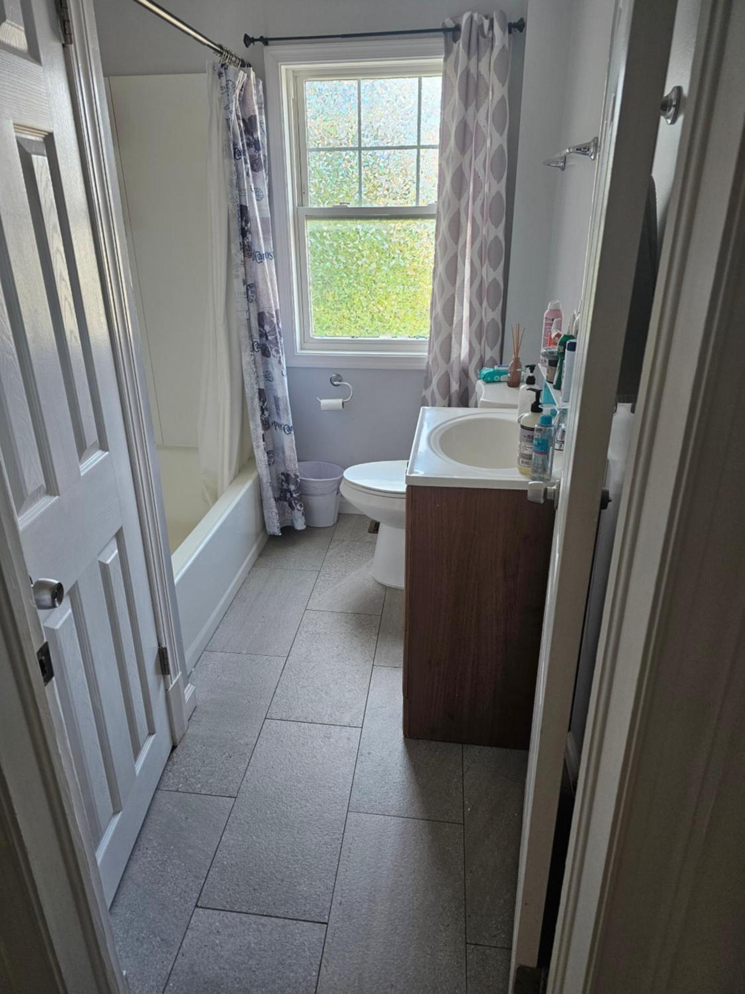 Small Cozy Room, Shared Bathroom بالتيمور المظهر الخارجي الصورة